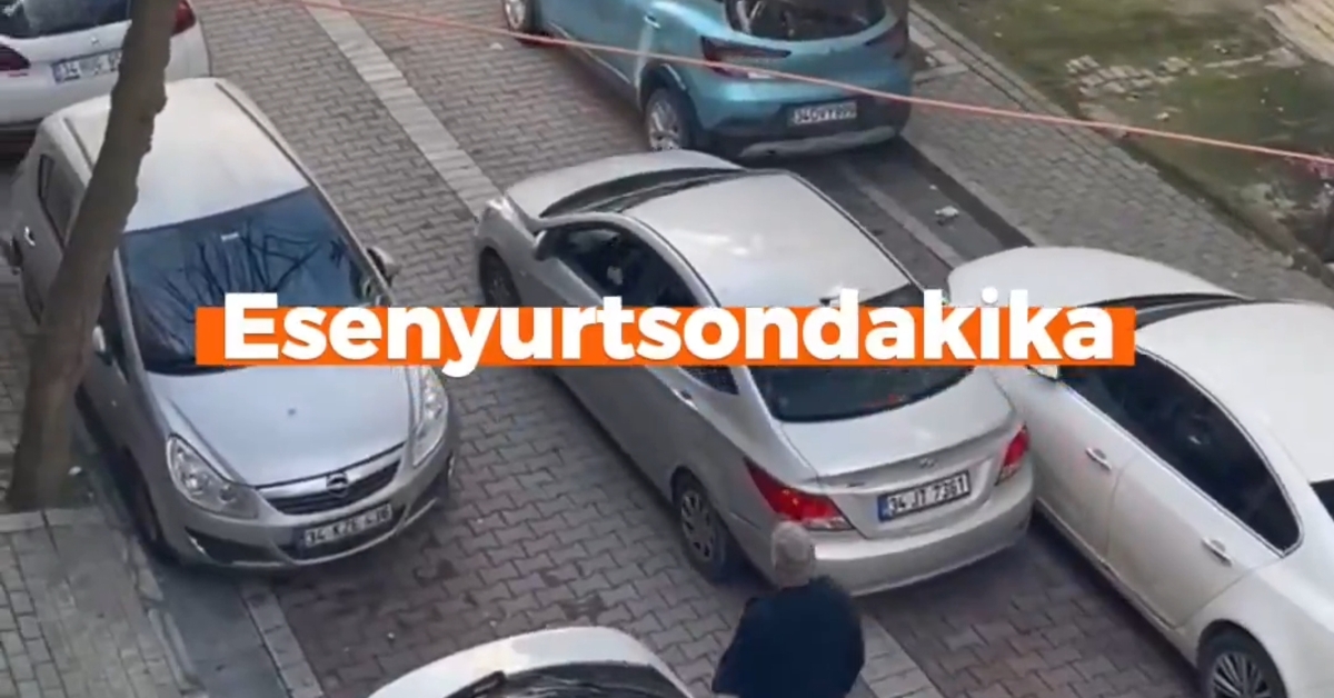 Avcılar’da mahalle içinde çarpan araba!