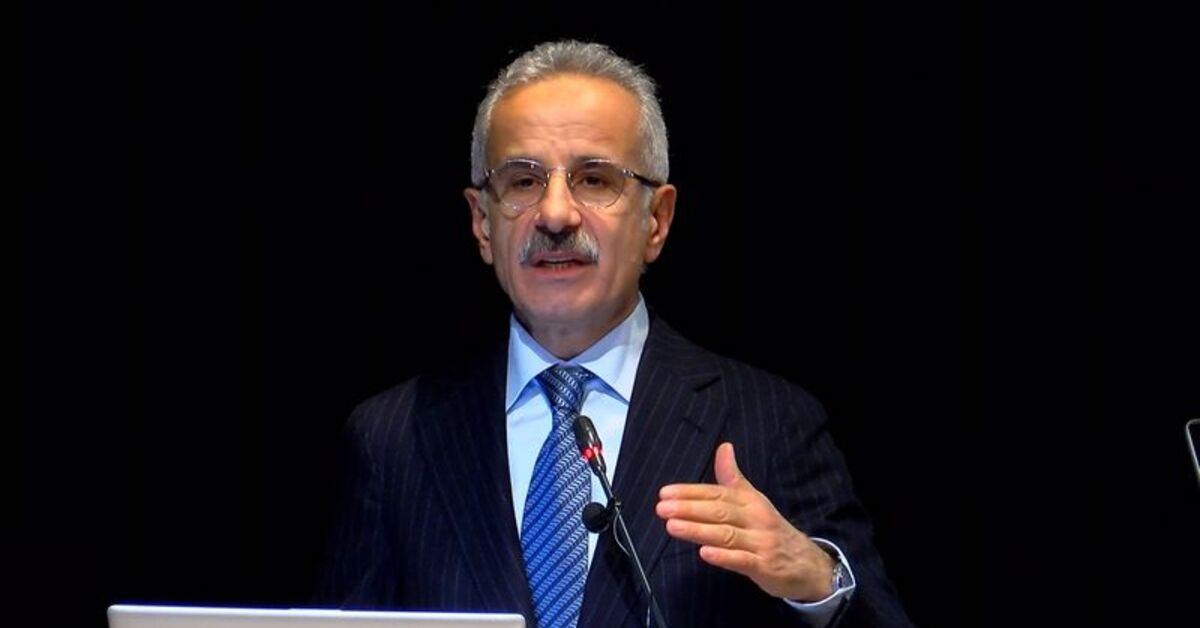 Bakan Uraloğlu: 16 yaş altı sosyal medyaya girmemeli, Roblox ve Discord açılabilir