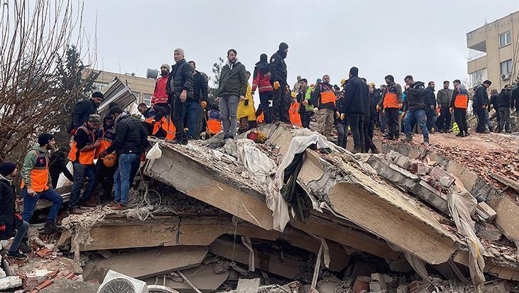 Depremzede 1912 çocuktan 1879’u ailesine teslim edildi